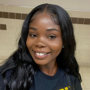 Meet your Posher, Ariell